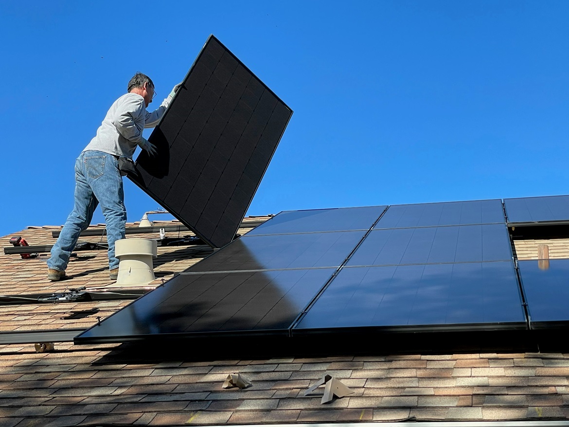 bill-mead-wmaP3Tl80ww-unsplash Solar panel installation