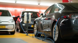 Plug-in grant for cars to end as focus moves to improving electric vehicle charging