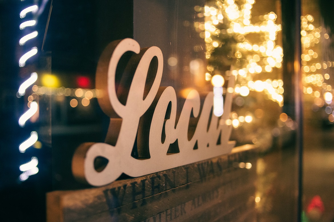 erik-mclean-ox72sUdwbEA-unsplash