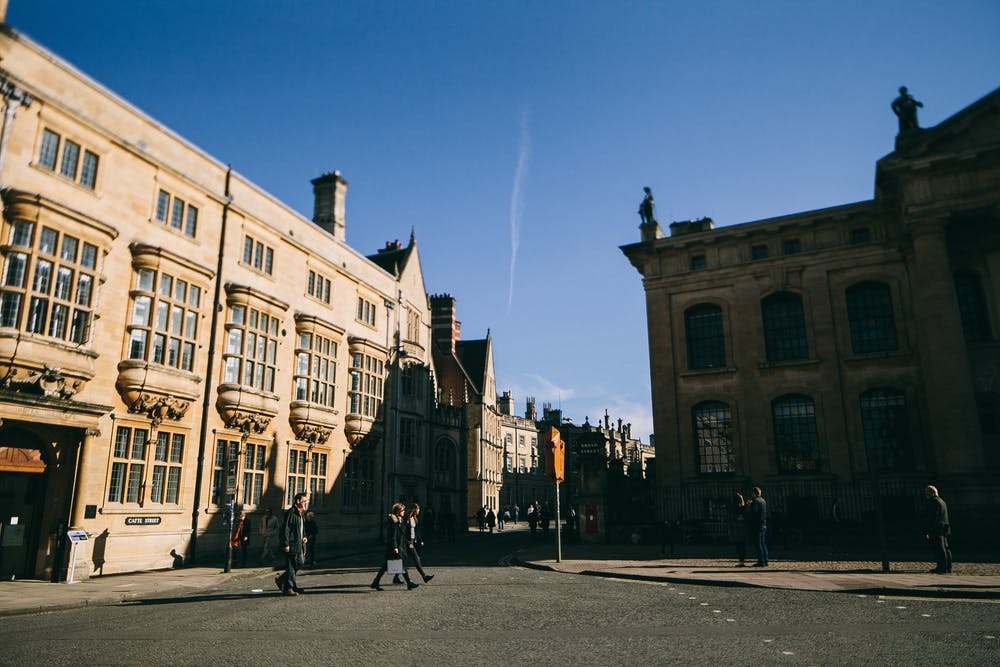 pexels-photo-5624159 Oxford