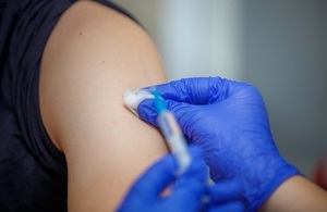 s300_arm-vaccine-syringe-close-up