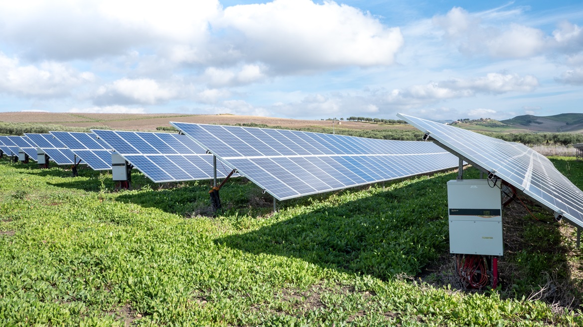 sungrow-emea-VC-m6ULjJ6Y-unsplash Solar power