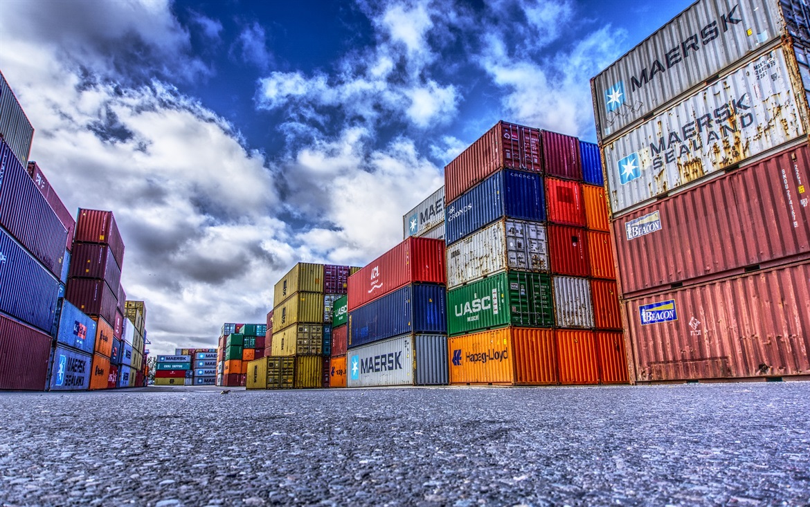 container-3118783_1920 container-3118783_1920