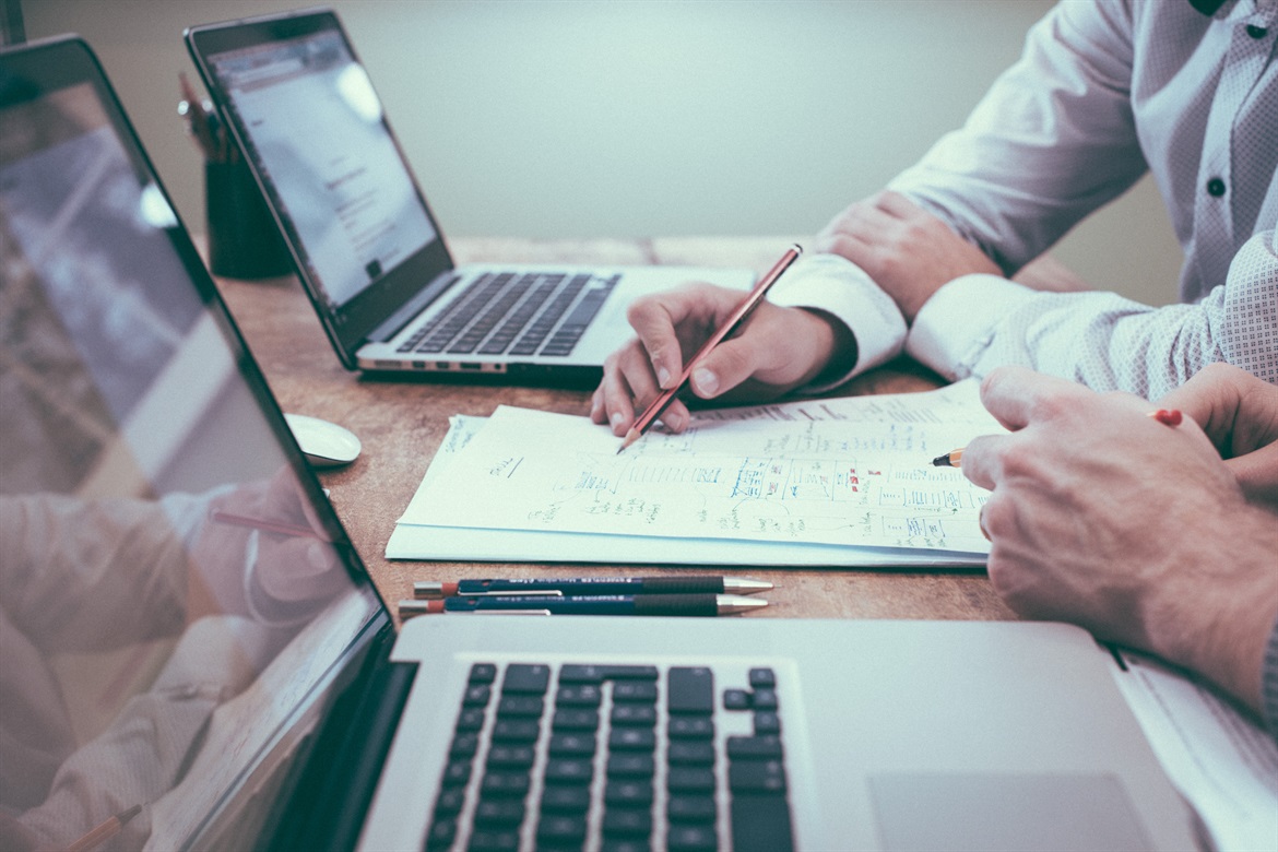 helloquence-61189-unsplash Business legislation