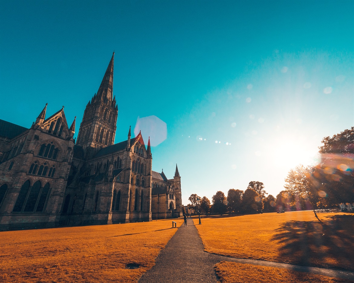 alexander-london-OCELA9xAR04-unsplash