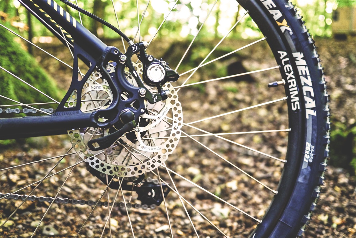 bicycle-blur-brake-296848