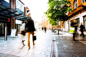 high-street-few-people- high-street-few-people-