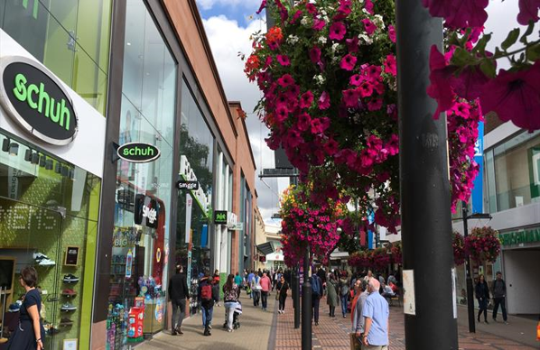 swindon high street.jpeg swindon high street.jpeg